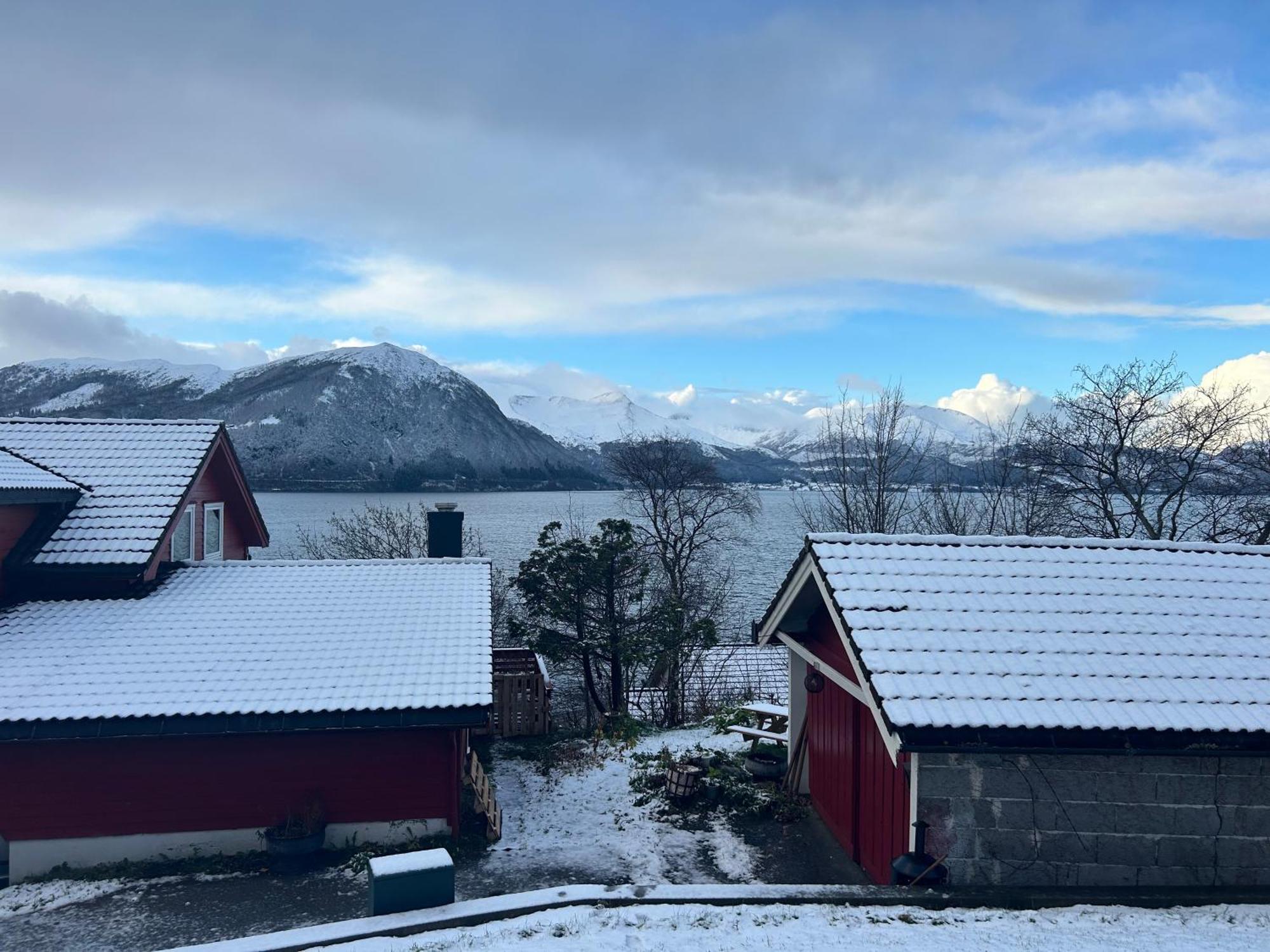 Bed and Breakfast Line Pa Hauane1 Volda Exterior foto