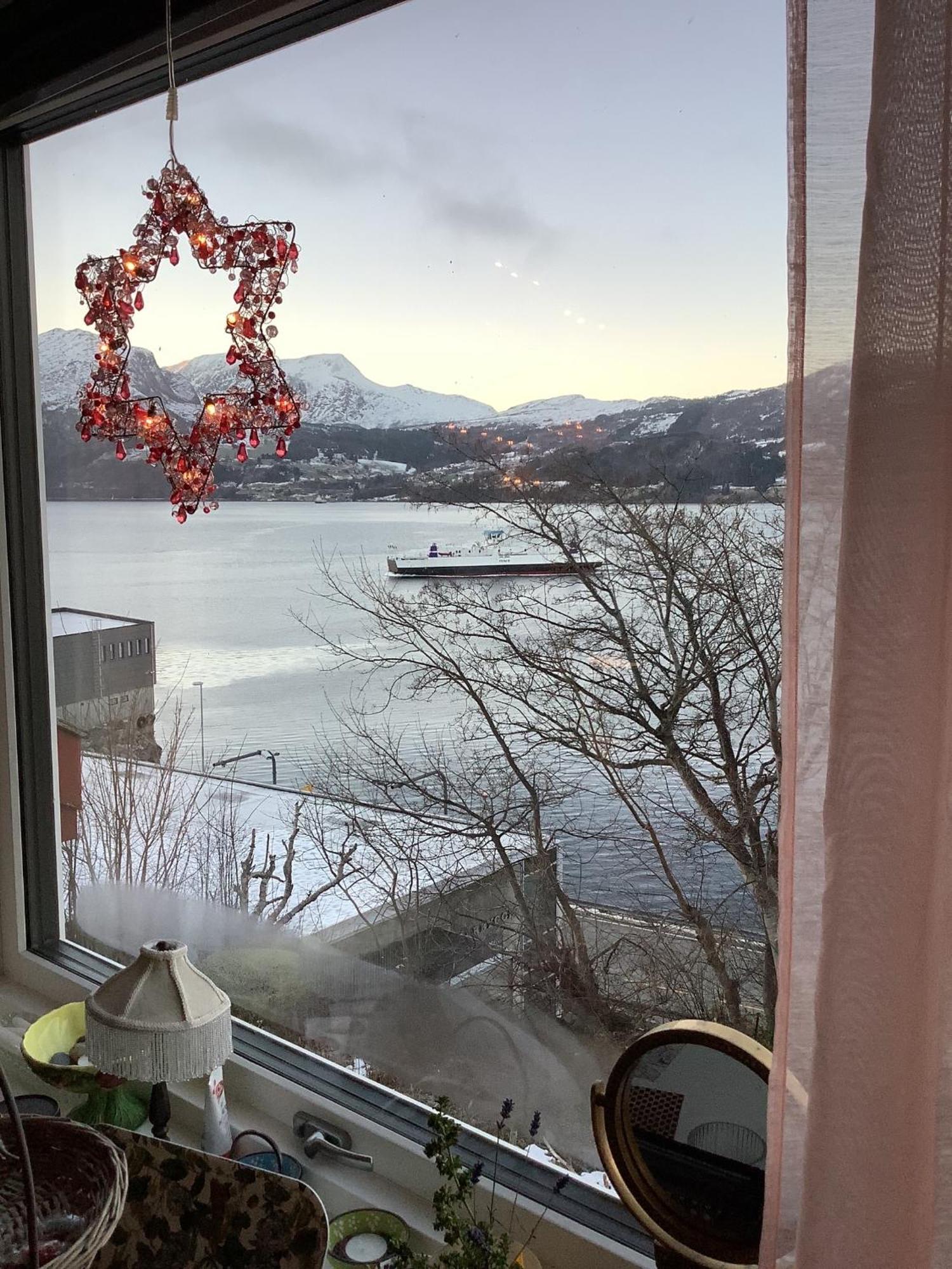 Bed and Breakfast Line Pa Hauane1 Volda Exterior foto